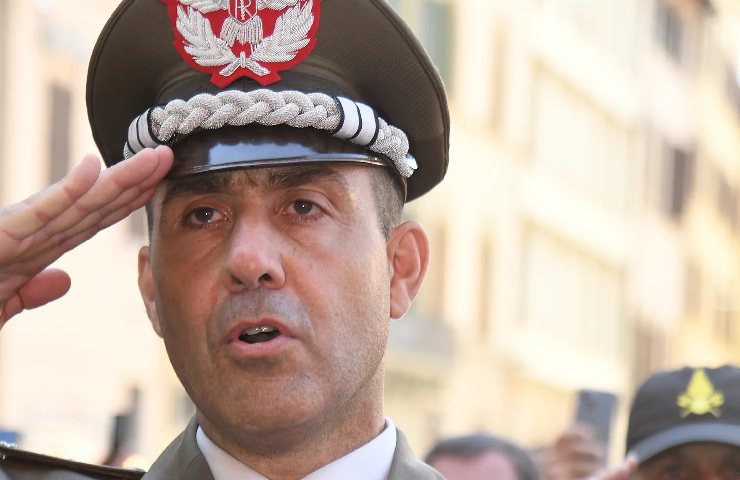 Il generale Roberto Vannacci è indagato: a rischio le elezioni europee